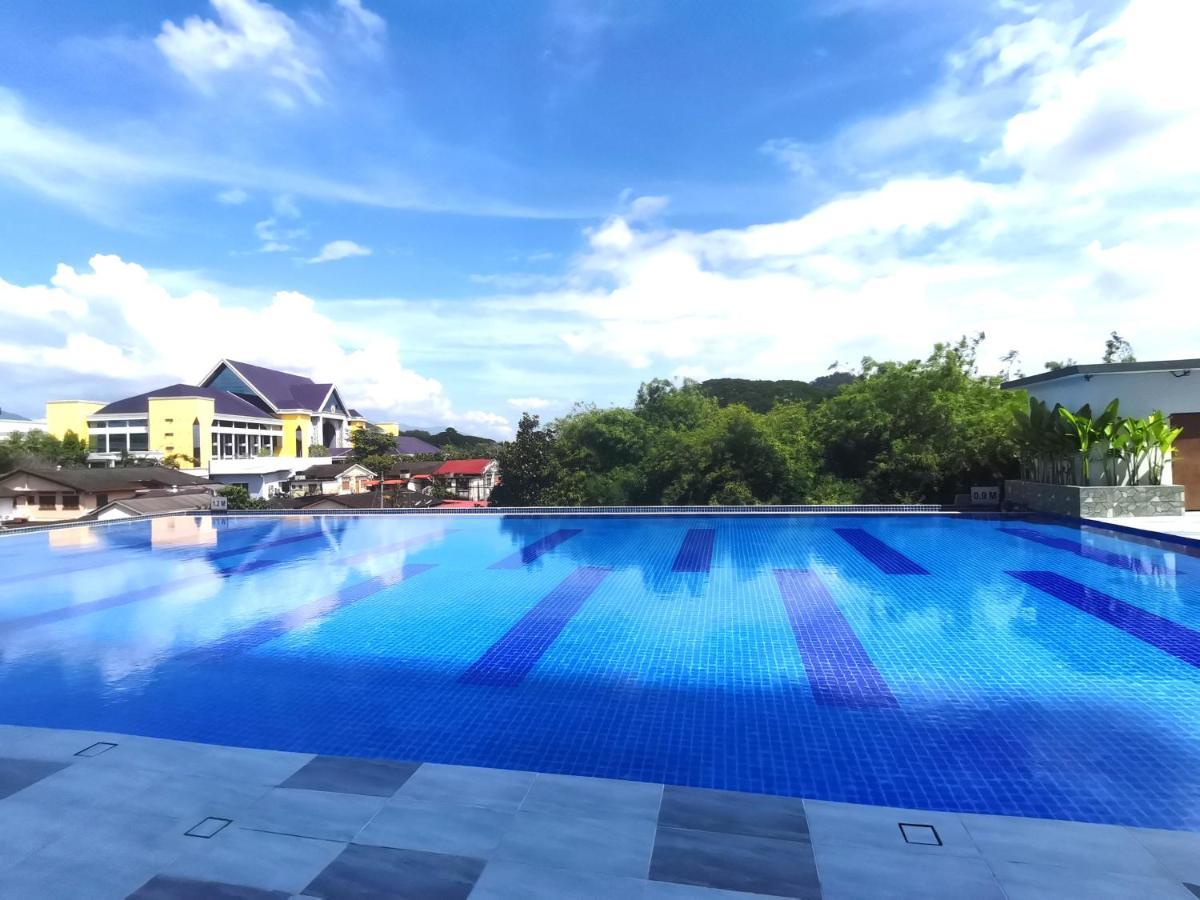 Glamorous At Kinta Riverfront Apartment Ipoh Kültér fotó